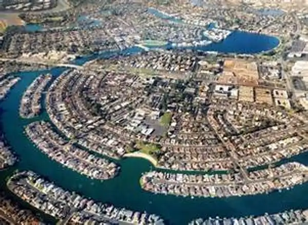 Views from the Top and Bottom of Success in the Silicon Valley